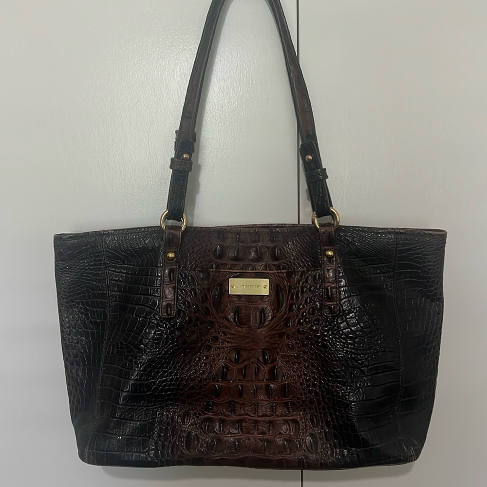 MELBOURNE signature croc-embossed leather satchel bag